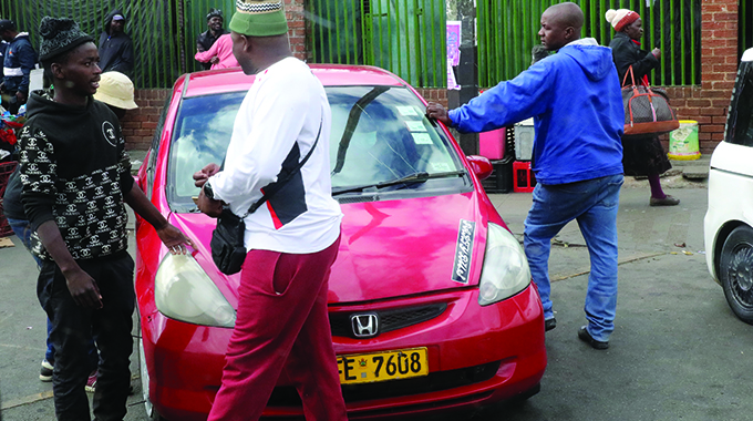 National police crackdown on touts nets over 400