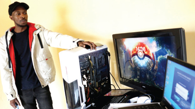 Bulawayo’s young computer masters thrive on electronic waste