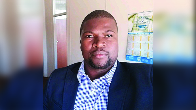 Bulilima RDC sacks auditor over abuse of office