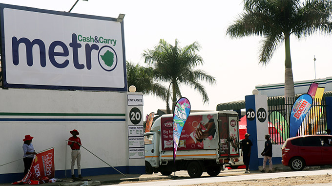 Metro opens cash and carry outlet