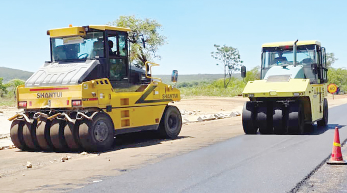 Shurugwi-Mhandamabwe Road nears completion, boosting economic growth