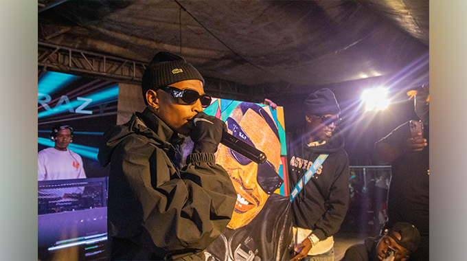 South African star LeeMckrazy praises Picasso Leon’s genuine portrait as the best yet
