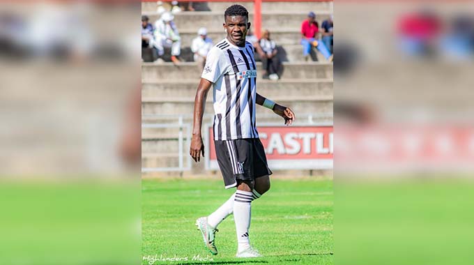 Billiat praises Chikuhwa