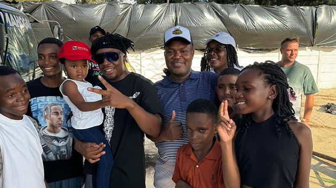 Gweru Mayor’s Christmas Cheer Fund Draws Sold-Out Crowd