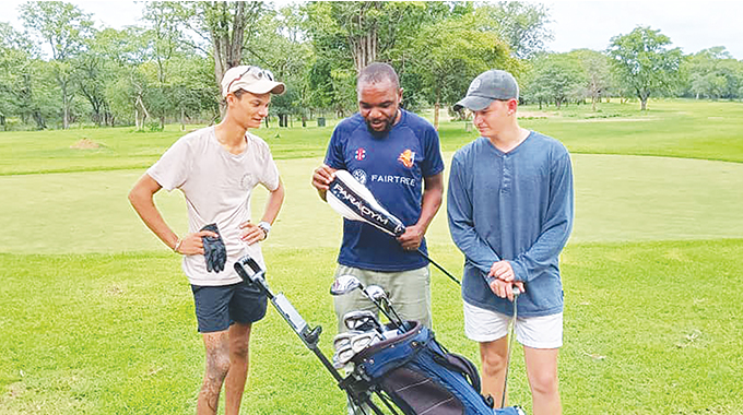 Zim golfers for SA tournaments
