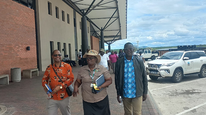 Sbwl Bulawayo Shutdown: Aphiwe & Sobancane eager to perform