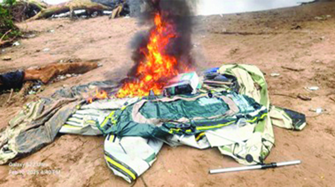 Phiri, Machana throw in the towel